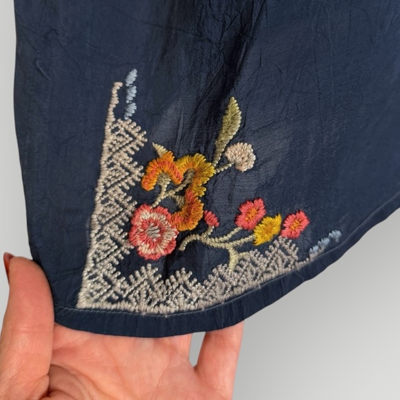 Johnny Was Navy Floral Embroidered Button Tunic - Picture 10 of 16